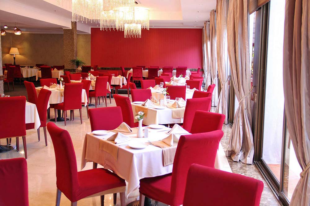 to Seacliff hotel Book your stay