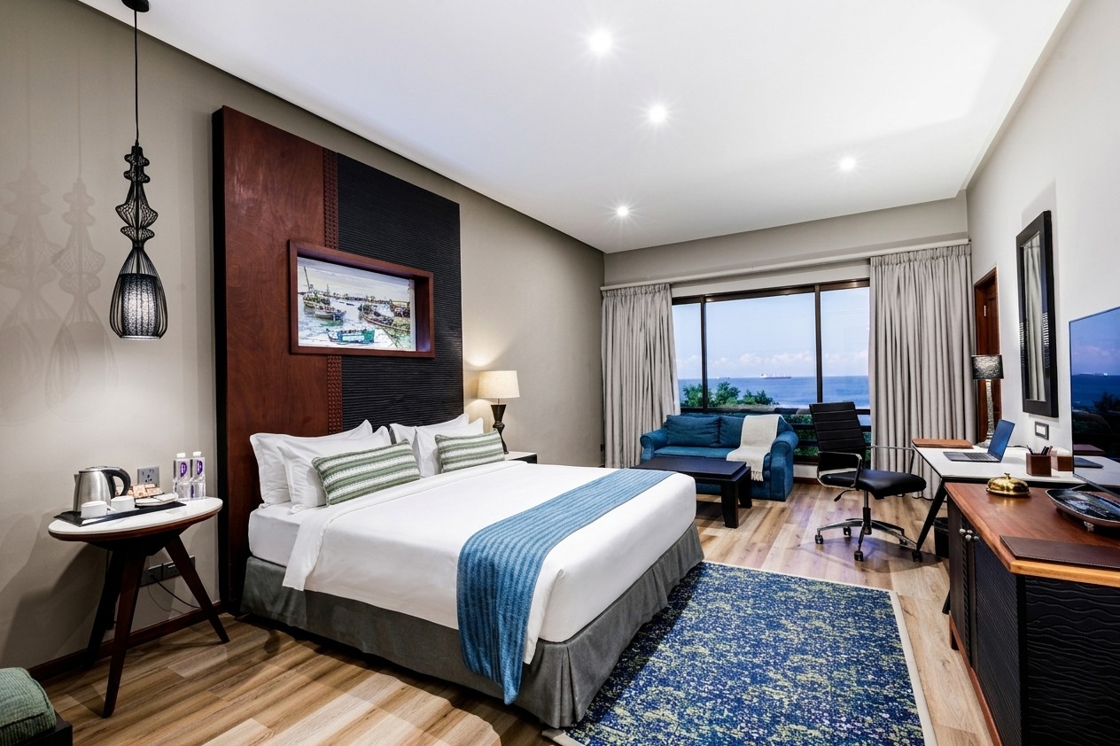 room_title